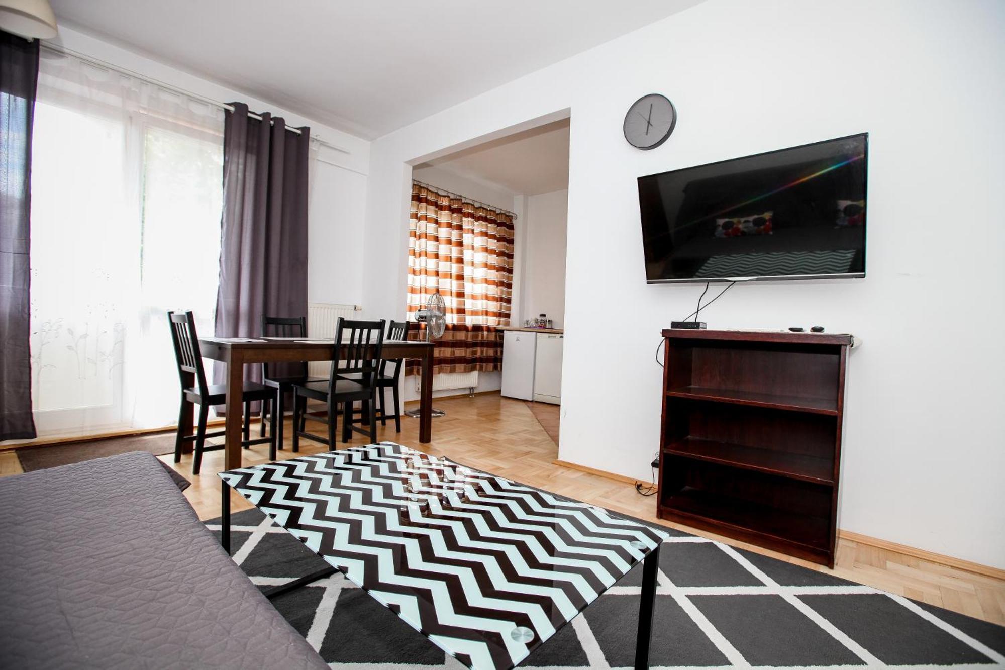 Green Kabaty Apartment 2 วอร์ซอ ภายนอก รูปภาพ
